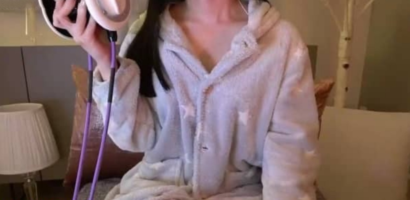 月乃2021.02.27【ASMR/出头】衣服很迷惑 性感满满的舔耳朵