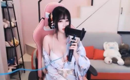 斗鱼主播w黑米粥wASMR – 玉兔女仆